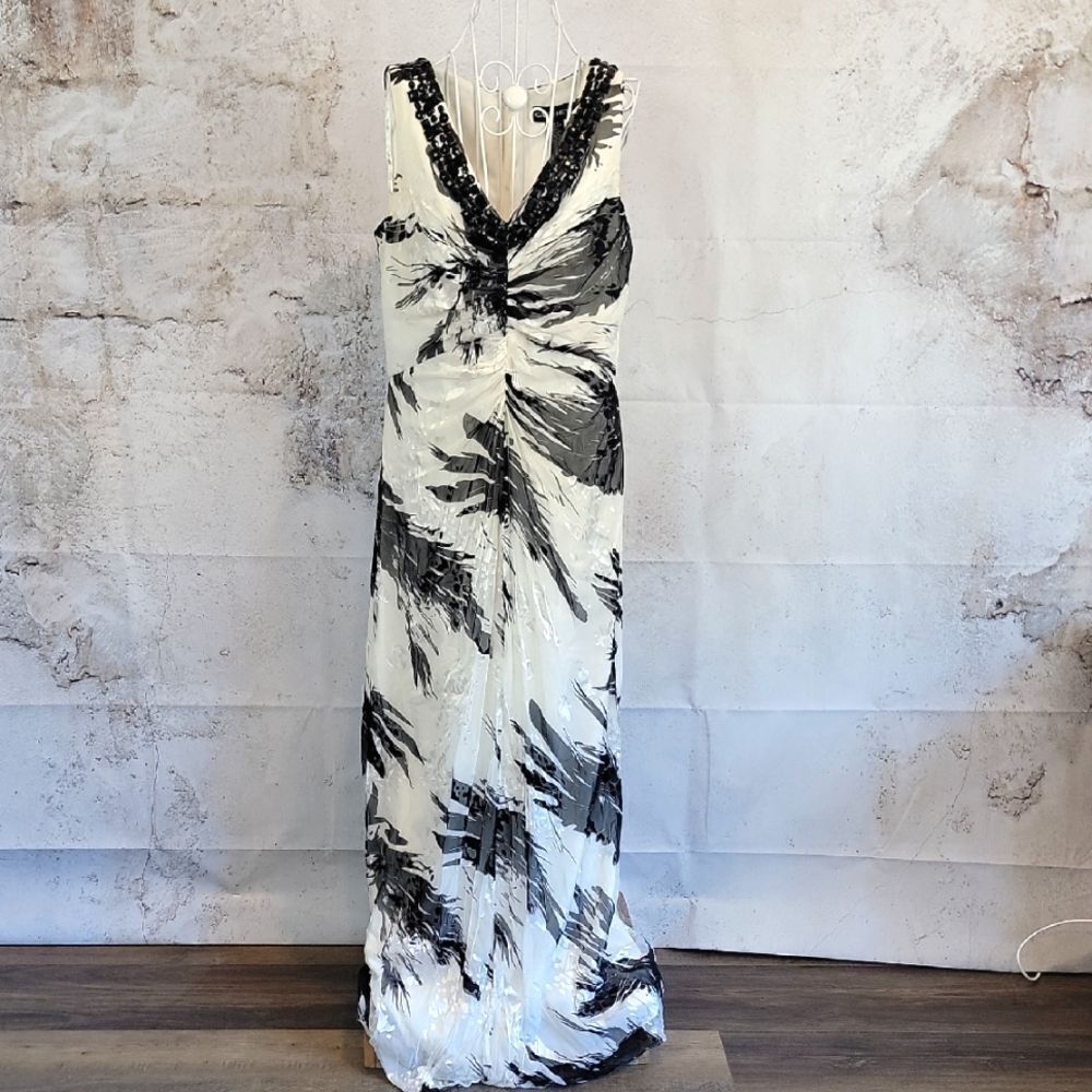 Cachet Black and White Sleeveless Evening Gown Maxi Length Womens Size 12